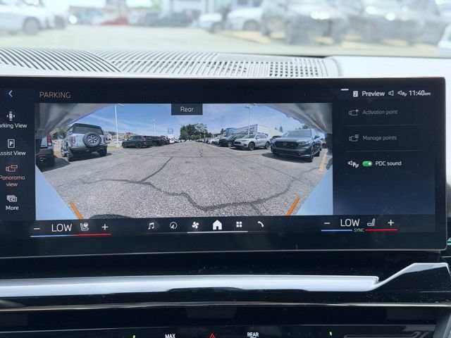 Certified 2026 BMW 530i xDrive AWD/4WD image 46