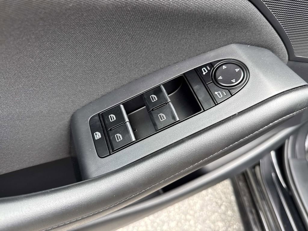 New 2026 MAZDA MAZDA3 s FWD image 25