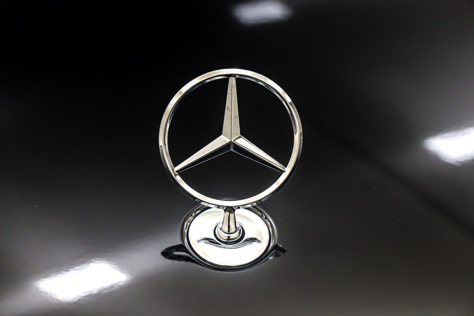 New 2026 Mercedes-Benz S 580 4MATIC Sedan image 13
