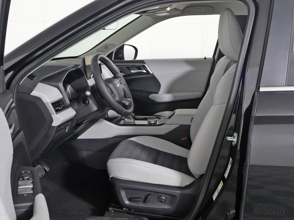New 2026 Mitsubishi Outlander SE FWD image 27