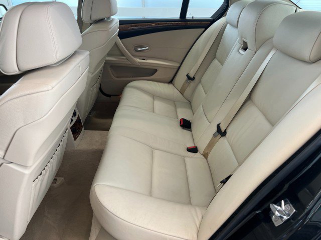 Used 2008 BMW 528xi Sedan AWD/4WD image 28