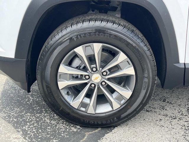 New 2026 Chevrolet Equinox LT w/ Safety and Technology Package FWD image 9