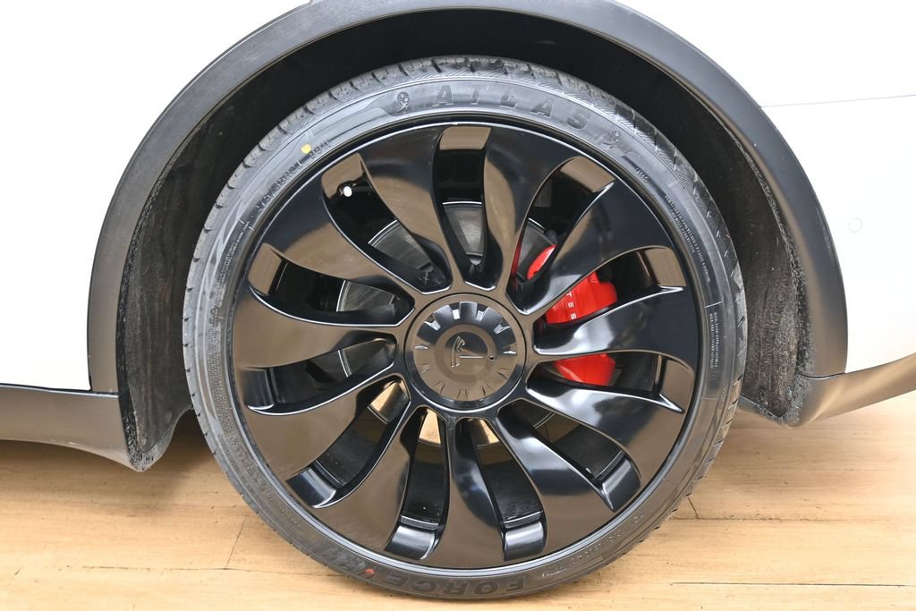 Used 2021 Tesla Model Y Performance AWD/4WD image 9