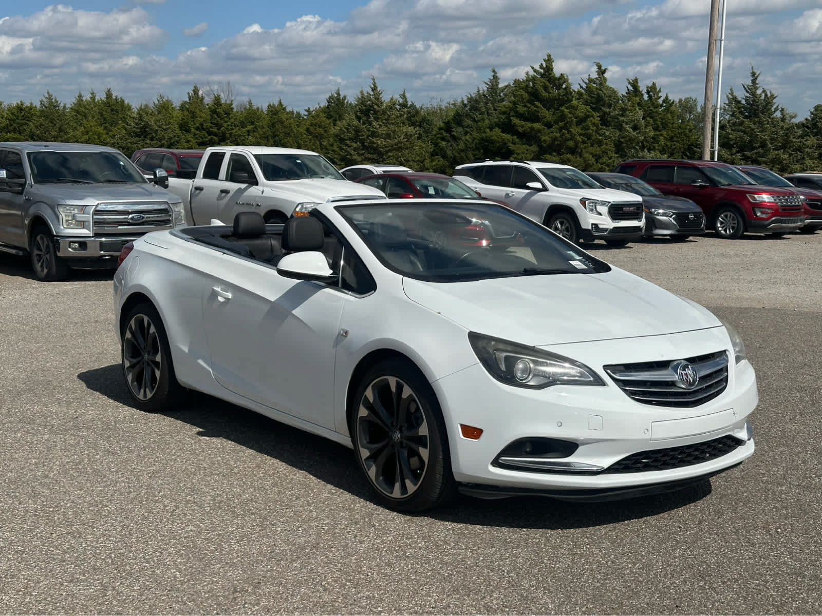 Used 2018 Buick Cascada Premium FWD image 2