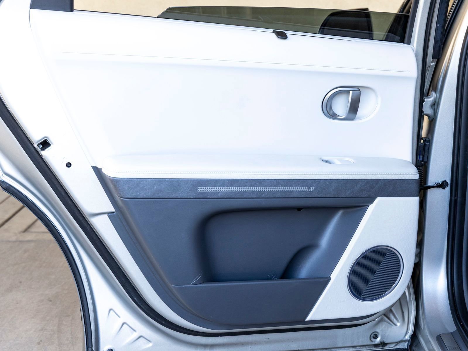 Used 2023 Hyundai Ioniq 5 Limited w/ Cargo Package RWD image 20