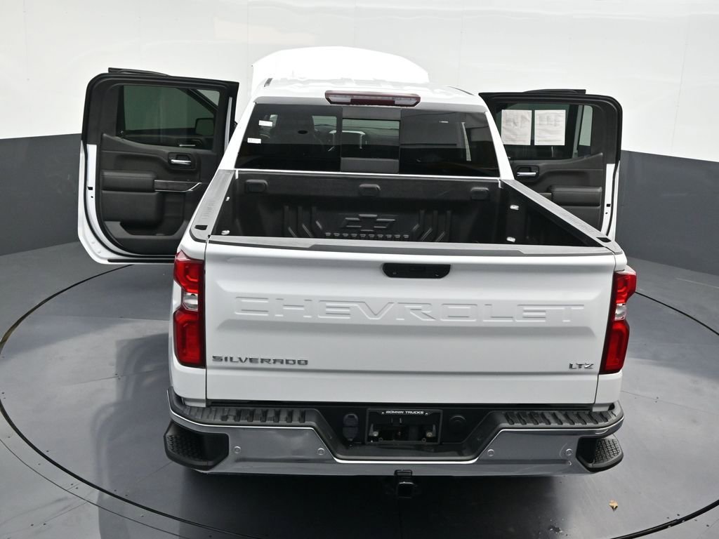 Used 2022 Chevrolet Silverado 1500 LTZ image 36