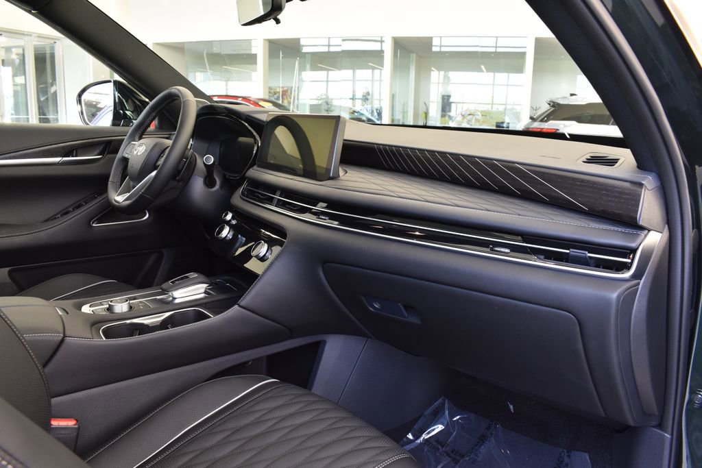 New 2026 INFINITI QX60 Autograph w/ Dark Cargo Package image 15