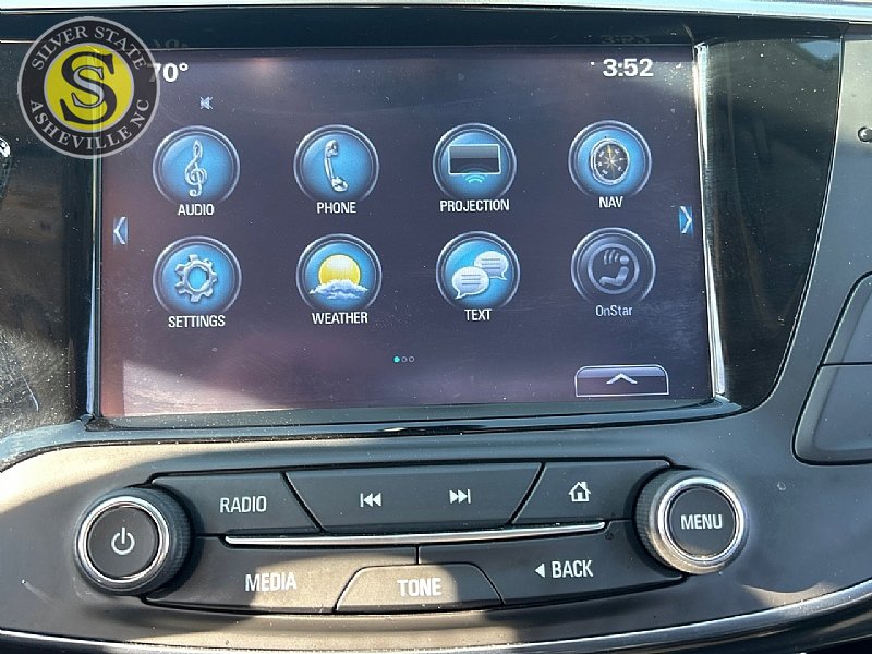 Used 2020 Buick Envision Essence image 27
