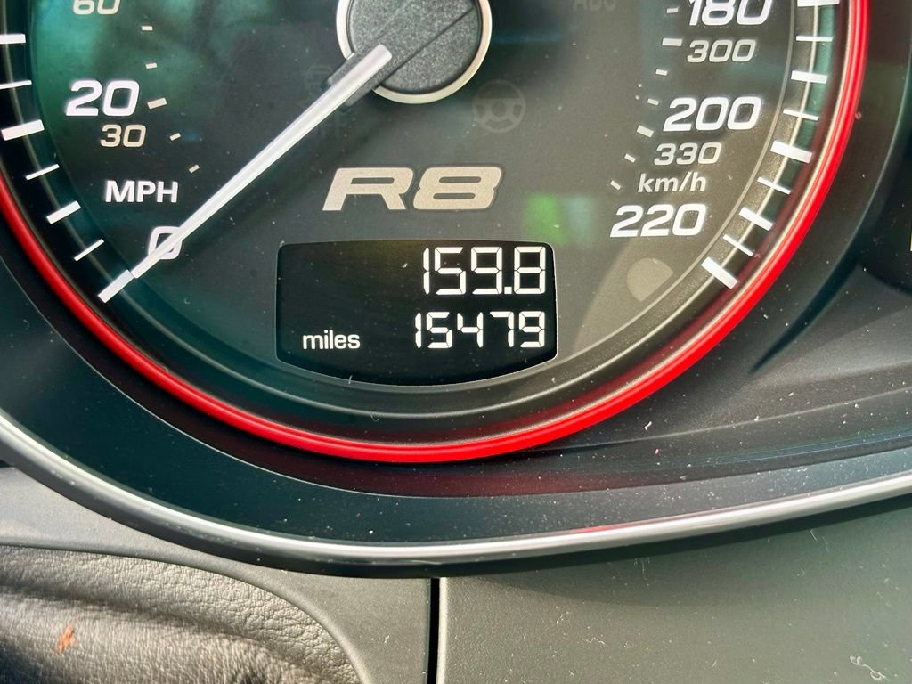 Used 2012 Audi R8 V10 AWD/4WD image 3