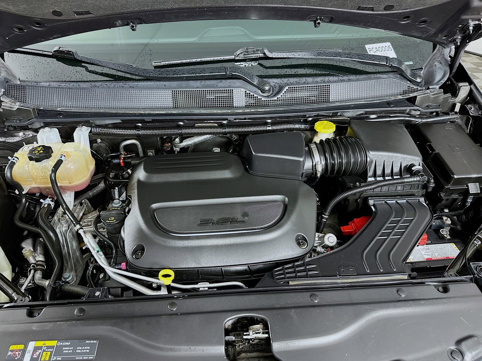 Used 2023 Chrysler Voyager LX image 30