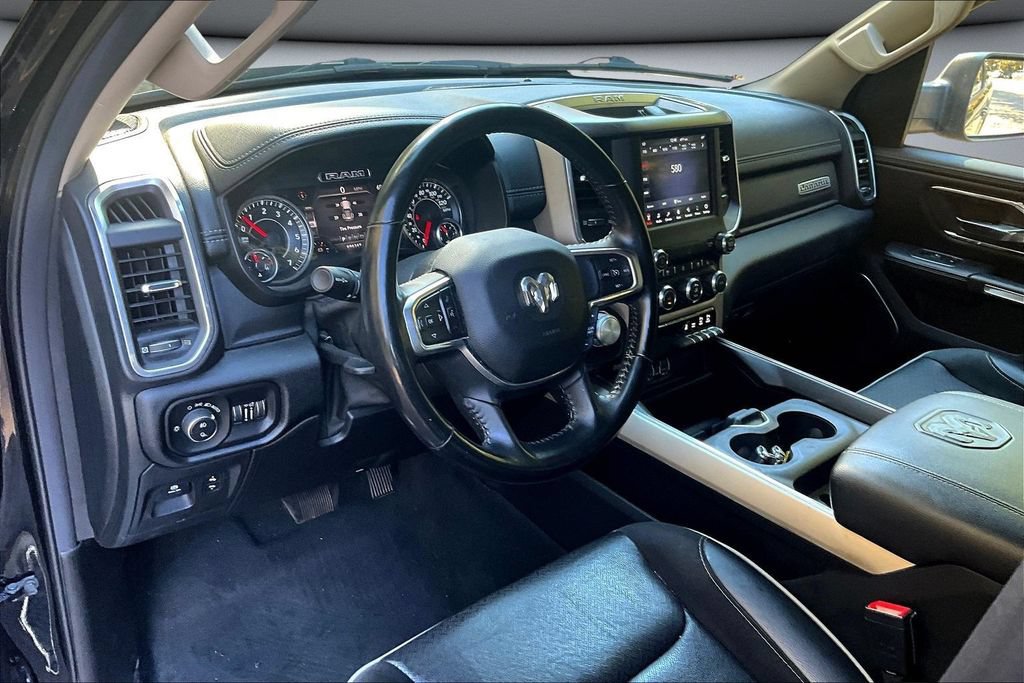 Used 2021 RAM 1500 Laramie AWD/4WD image 9