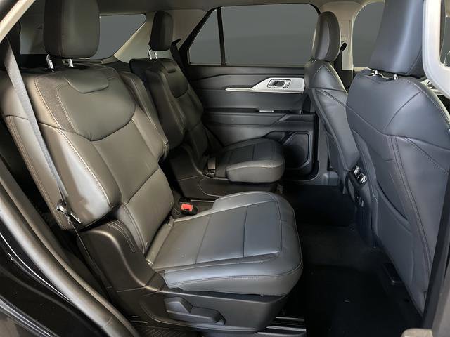 New 2026 Ford Explorer Active w/ Active Comfort Package image 32