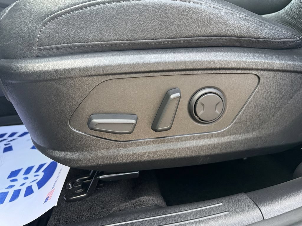 Used 2025 Hyundai Tucson SEL AWD/4WD image 16