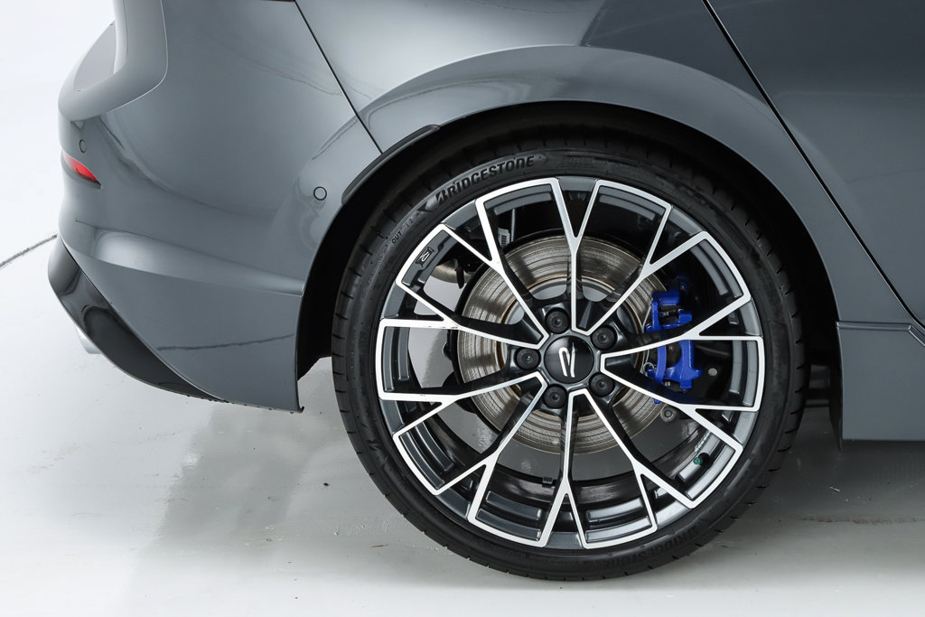 New 2027 Volkswagen Golf AWD/4WD image 13