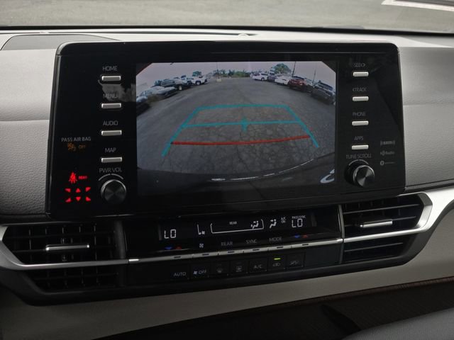 Used 2022 Toyota Sienna LE AWD/4WD image 21