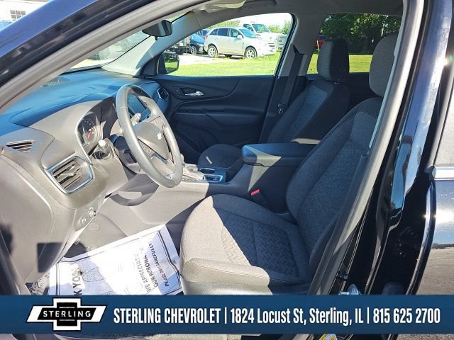 Used 2023 Chevrolet Equinox LT w/ Driver Convenience Package AWD/4WD image 9