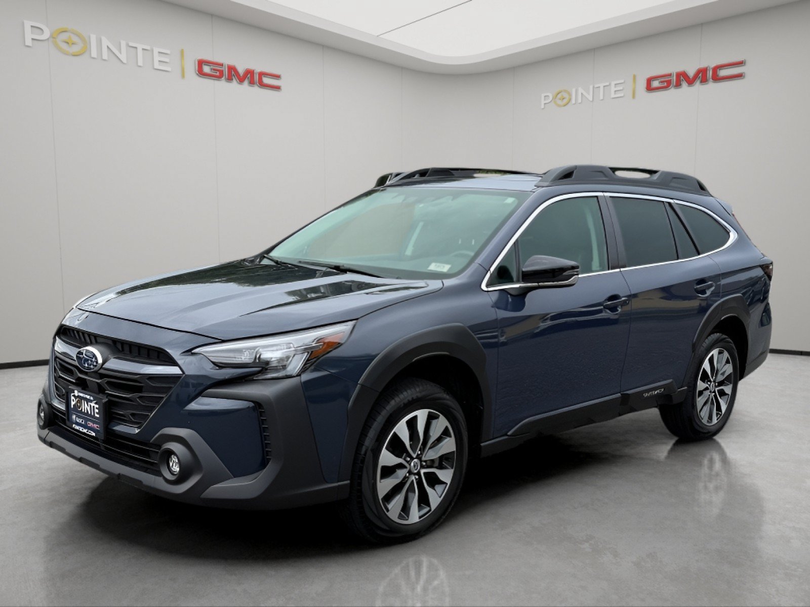 Used 2023 Subaru Outback Limited AWD/4WD image 8