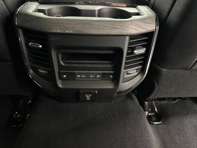 New 2026 RAM 3500 Limited AWD/4WD image 30