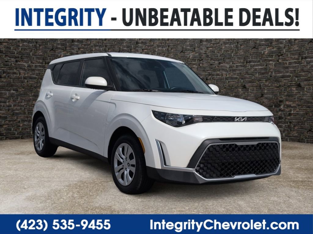 Used 2024 Kia Soul LX FWD video 1