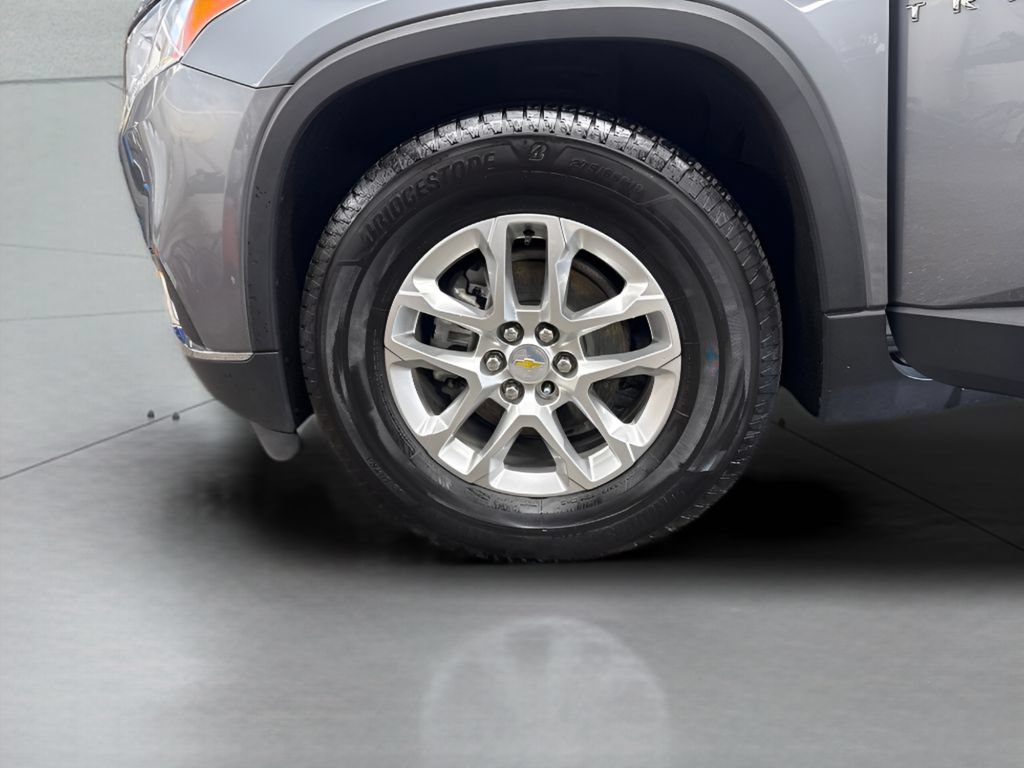 Used 2020 Chevrolet Traverse LT AWD/4WD image 4