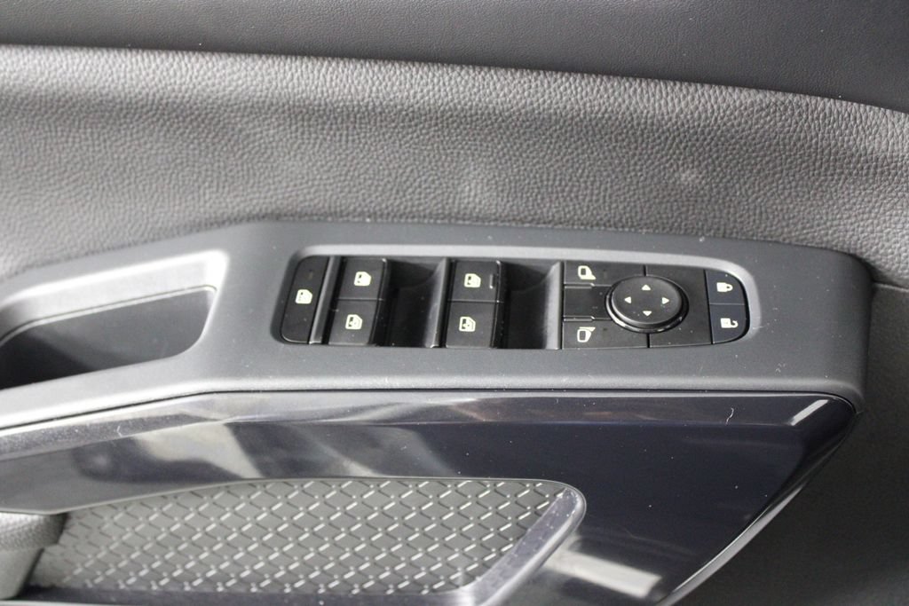 Certified 2024 Nissan Pathfinder SV FWD image 23