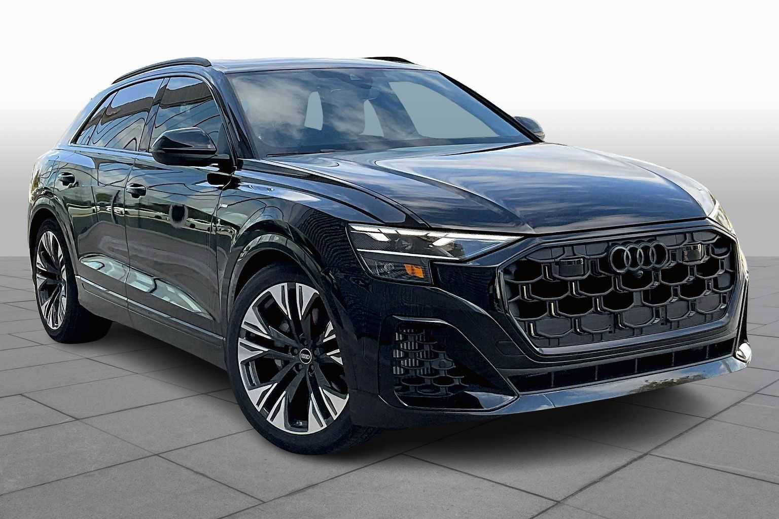 New 2026 Audi Q8 Premium Plus AWD/4WD image 2