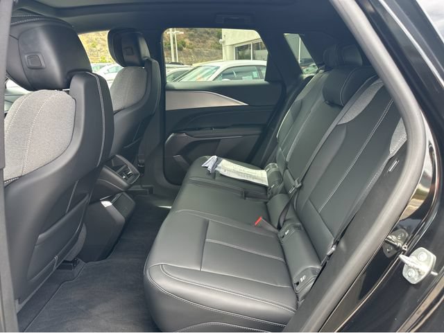 Certified 2024 Cadillac Lyriq Tech RWD image 19