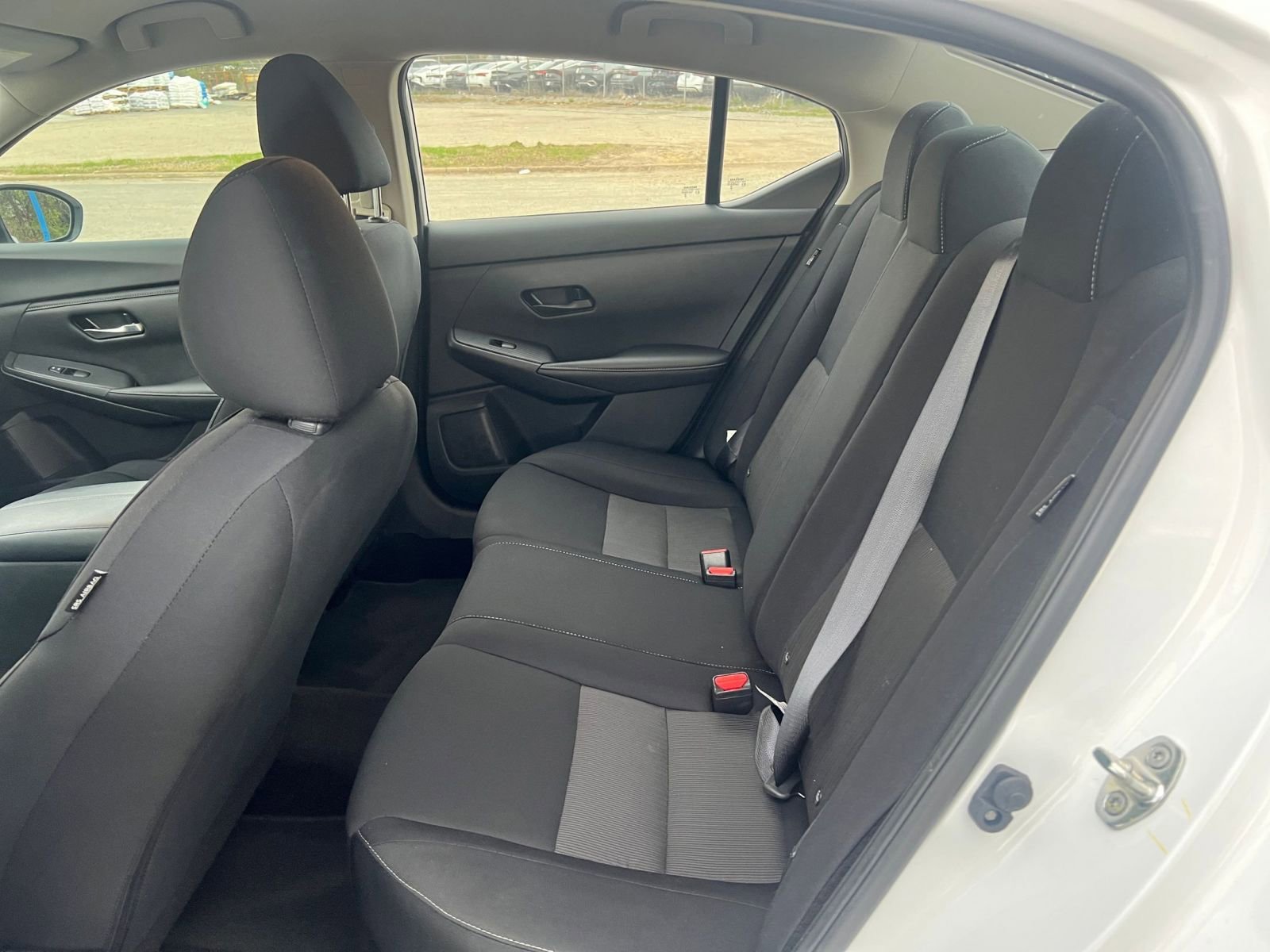 Used 2024 Nissan Sentra SV FWD image 23