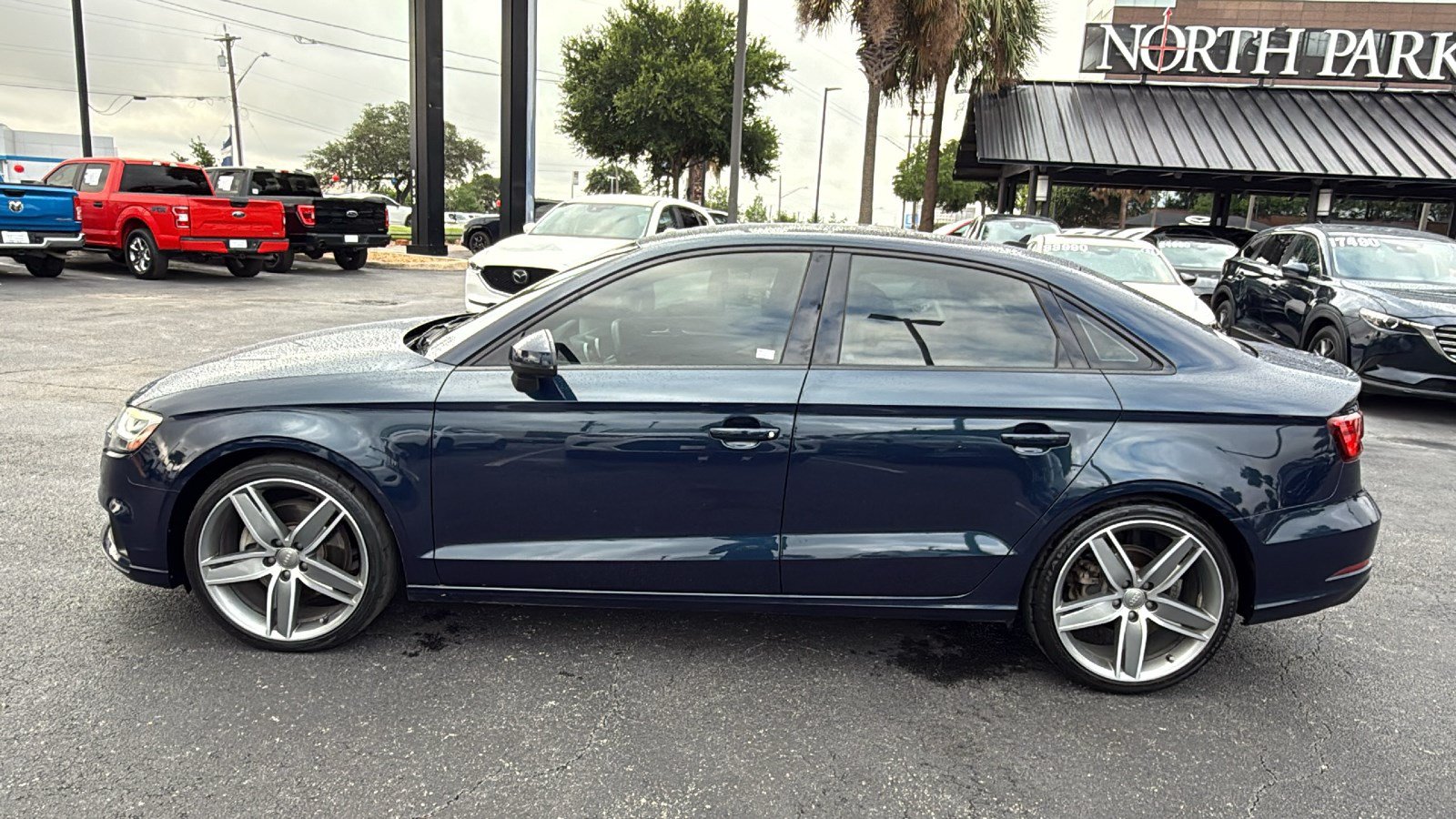 Used 2020 Audi A3 2.0T Premium Plus w/ Premium Plus Package FWD image 4