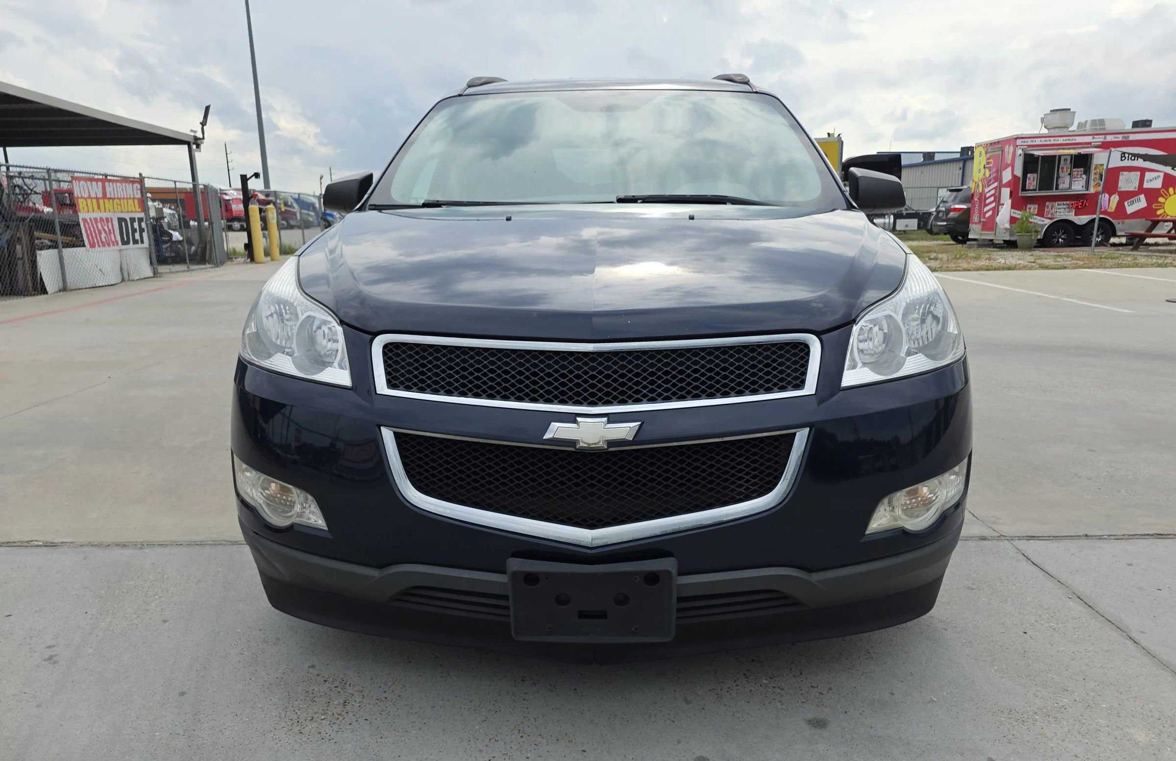 Used 2011 Chevrolet Traverse LS image 5