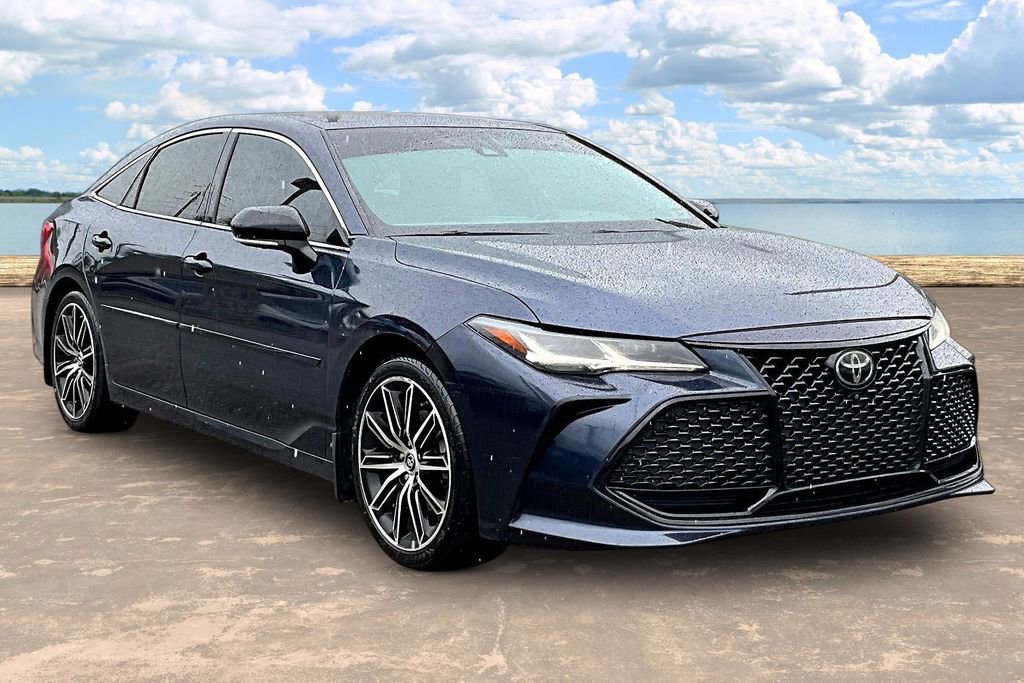 Used 2019 Toyota Avalon Touring w/ Advanced Safety Package FWD image 3