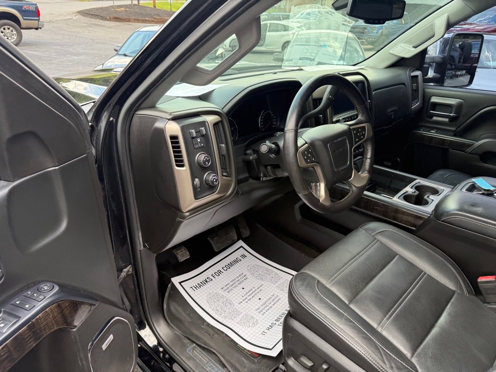 Used 2015 GMC Sierra 2500 Denali w/ Duramax Plus Package image 58