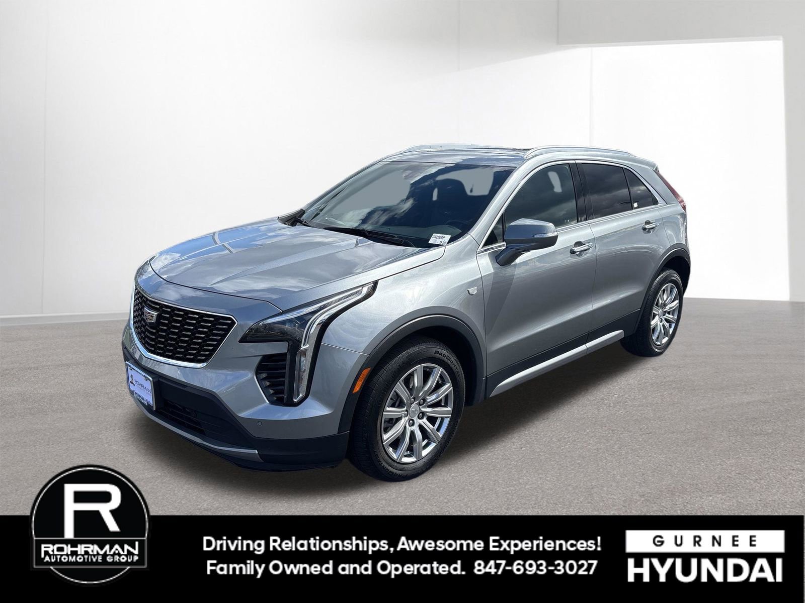 Used 2023 Cadillac XT4 Premium Luxury w/ Cold Weather Package image 1