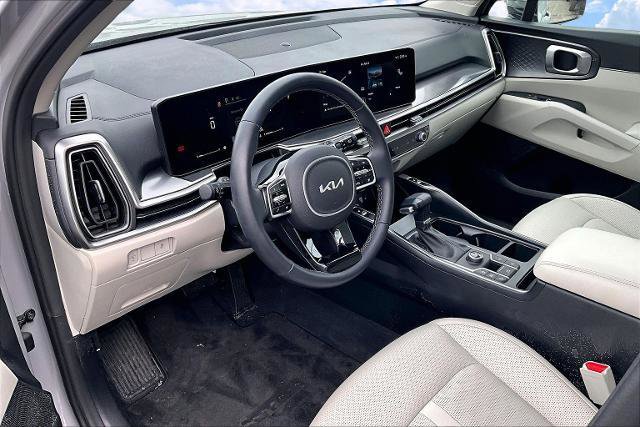 Used 2024 Kia Sorento S w/ Panoramic Sunroof Package image 17