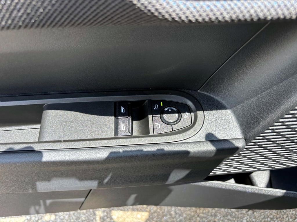 Certified 2025 MINI Cooper S image 13