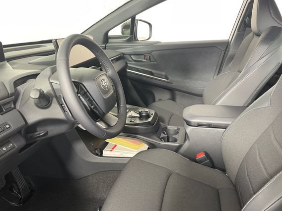 New 2026 Toyota C-HR AWD/4WD image 13