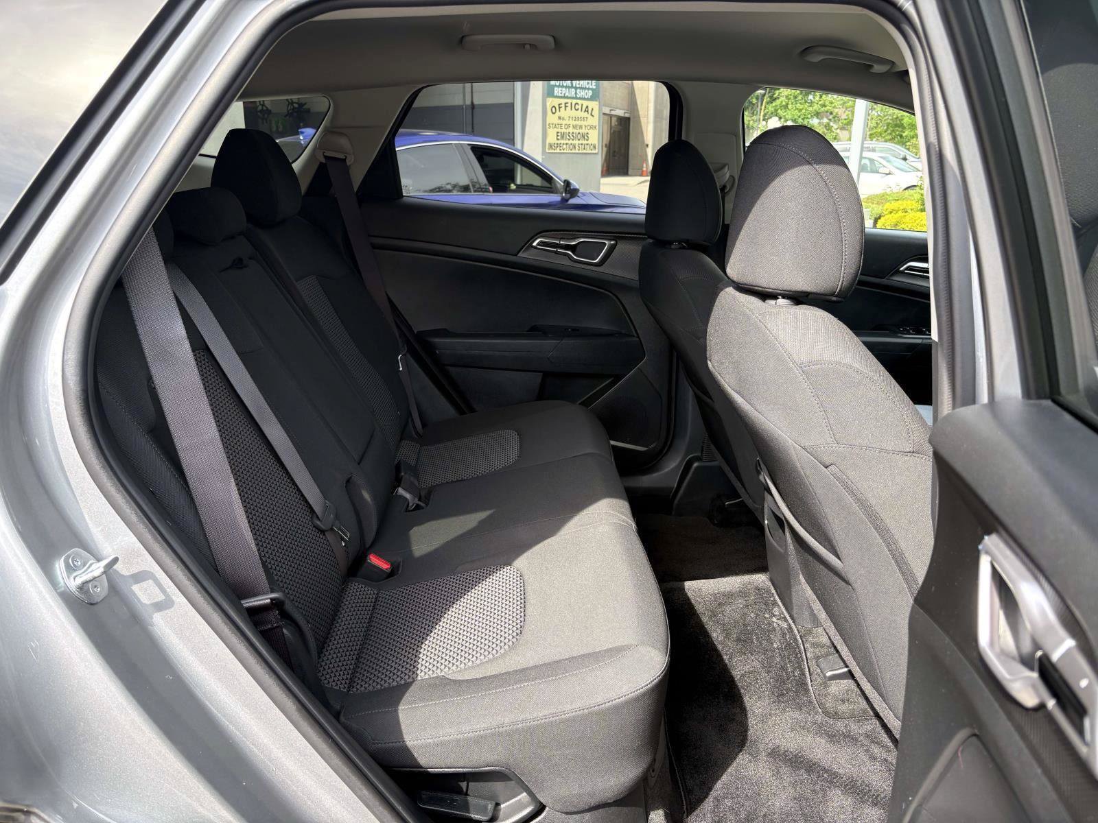 Certified 2023 Kia Sportage LX AWD/4WD image 25