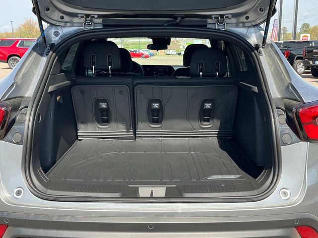 New 2026 Chevrolet Trax RS w/ Driver Confidence Package image 6