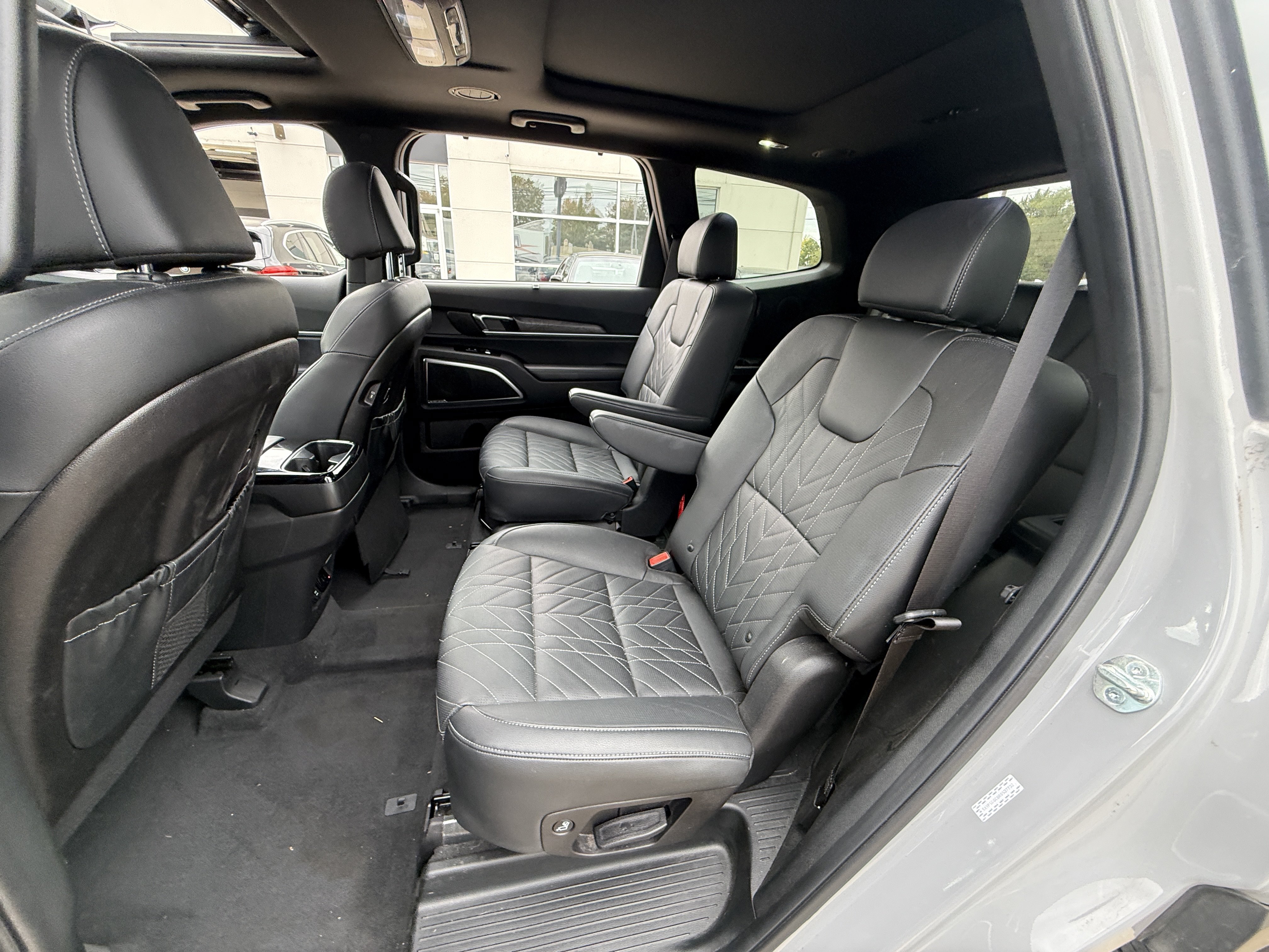 Used 2024 Kia Telluride SX AWD/4WD image 21