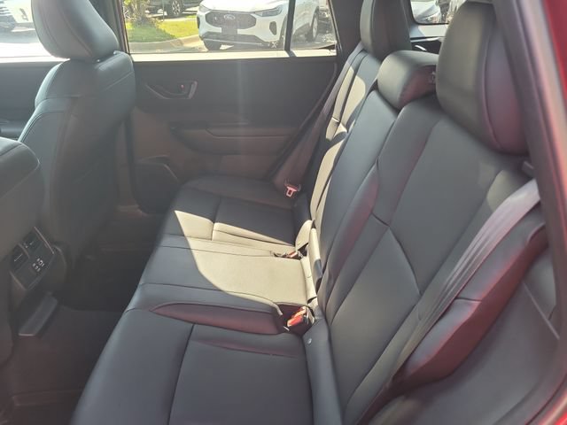 Used 2026 Subaru Outback Premium AWD/4WD image 23