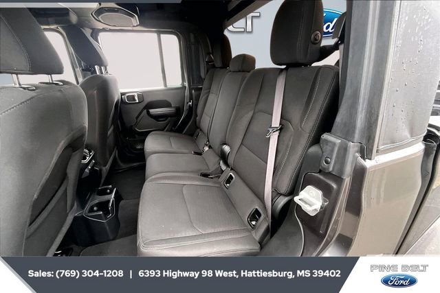 Used 2021 Jeep Gladiator Sport image 20