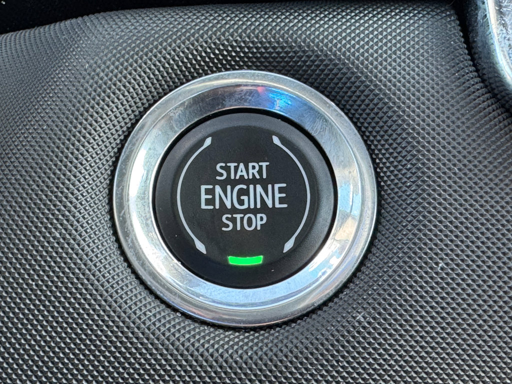 Used 2023 Chevrolet Colorado Z71 w/ Z71 Convenience Package 2 image 19