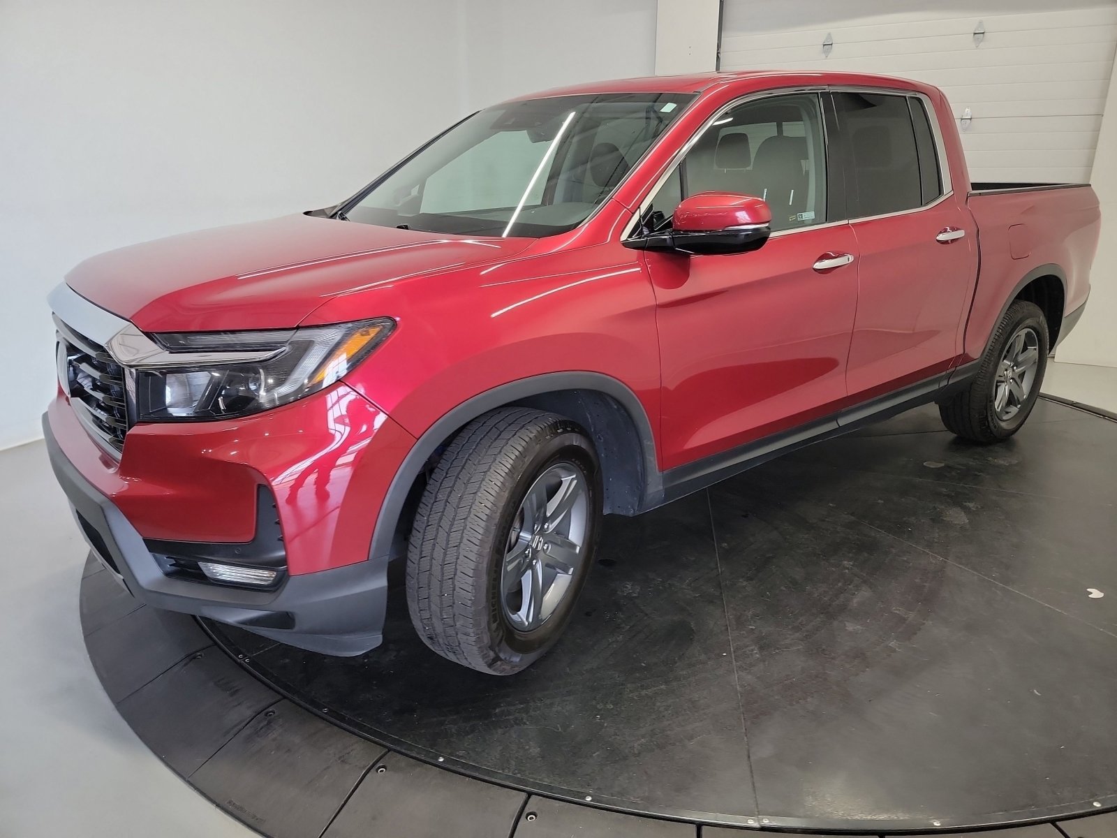 Used 2022 Honda Ridgeline RTL-E image 3
