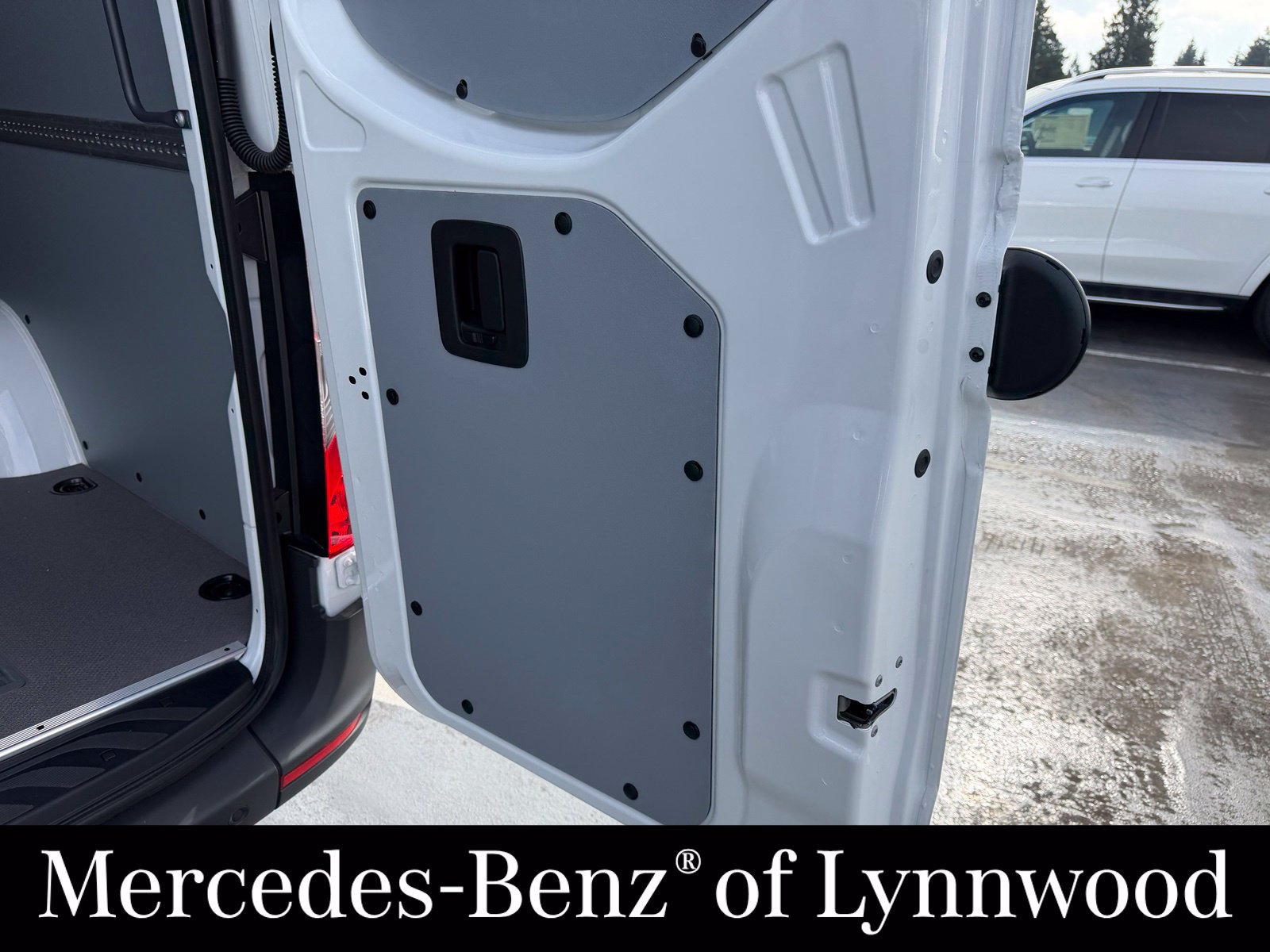 New 2026 Mercedes-Benz Sprinter 2500 image 10