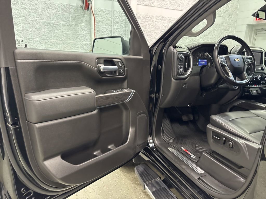 Used 2021 Chevrolet Silverado 1500 LTZ image 16