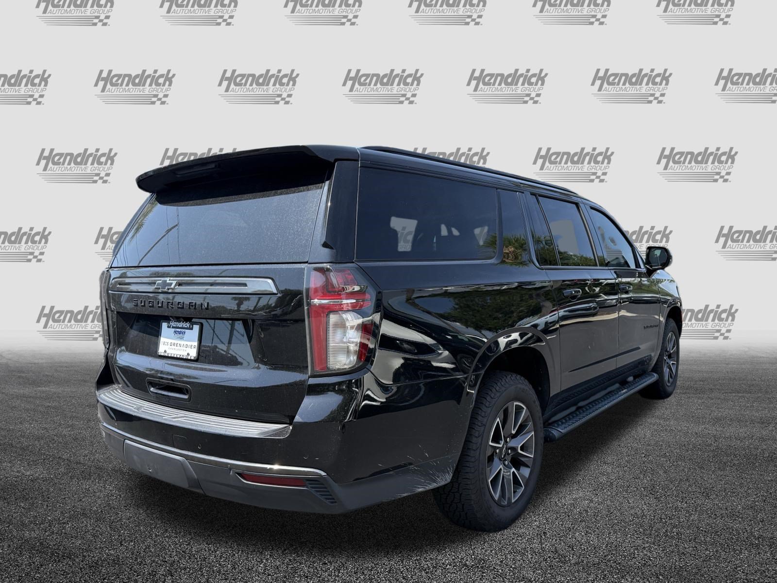 Used 2021 Chevrolet Suburban Z71 w/ Rear Media and Nav Package AWD/4WD image 14