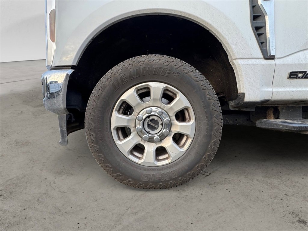 Used 2024 Ford F250 XLT w/ FX4 Off-Road Package image 9