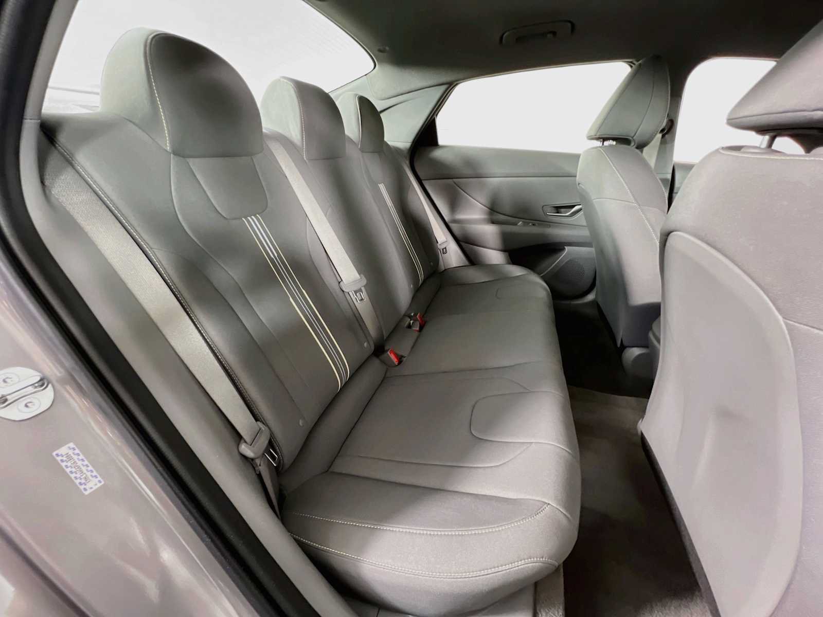 Certified 2023 Hyundai Elantra SEL w/ Convenience Package FWD image 27