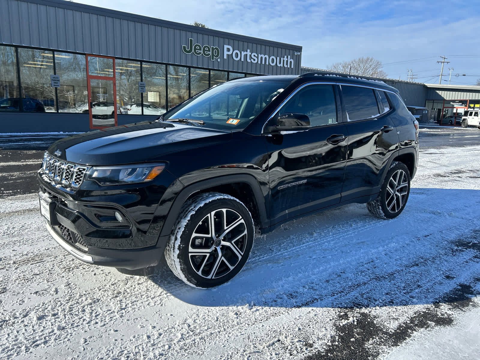 Used 2025 Jeep Compass Limited w/ Sun & Sound Group image 18