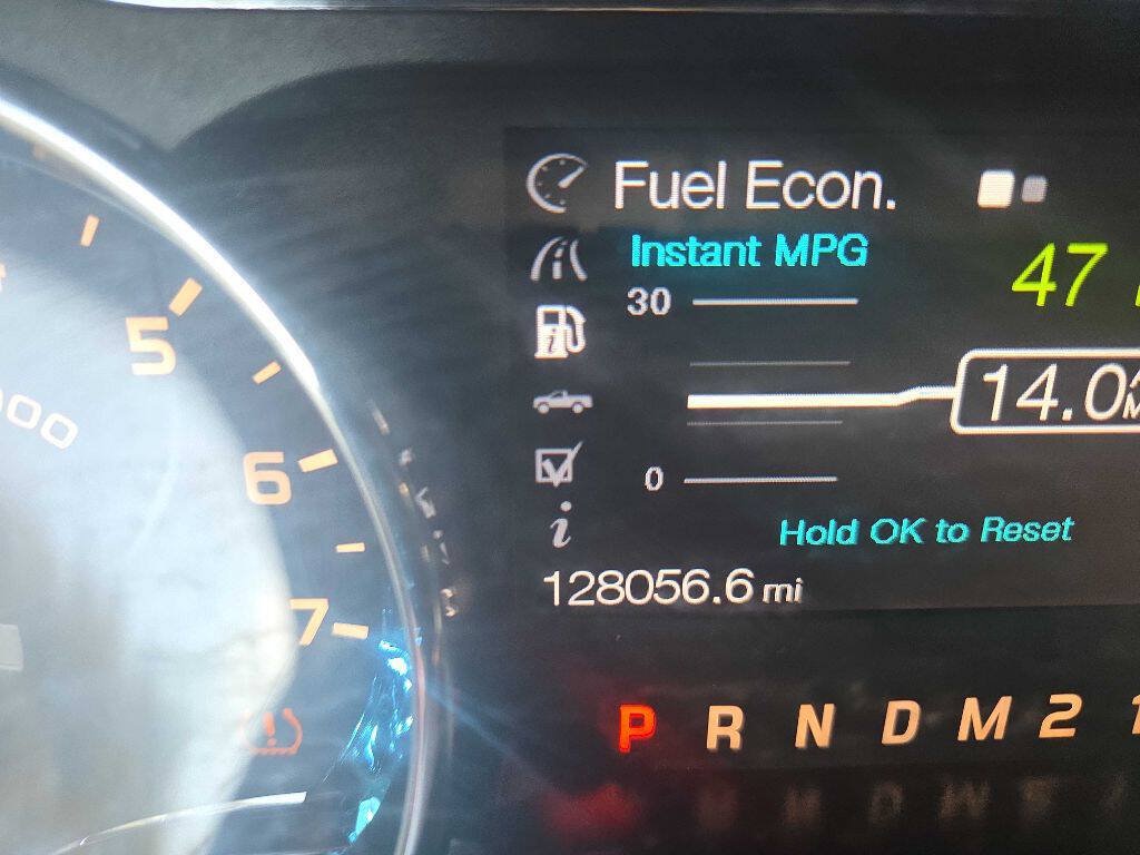 Used 2014 Ford F150 Lariat w/ Equipment Group 502A Luxury AWD/4WD image 38